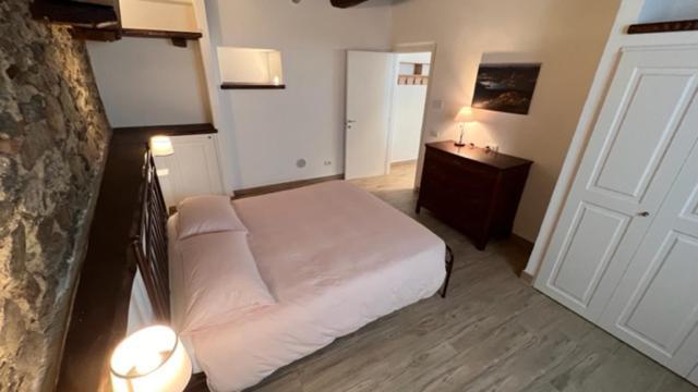 Rustichino Apartment Nebbiuno Bagian luar foto